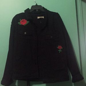 Black jean jacket with roses🌹